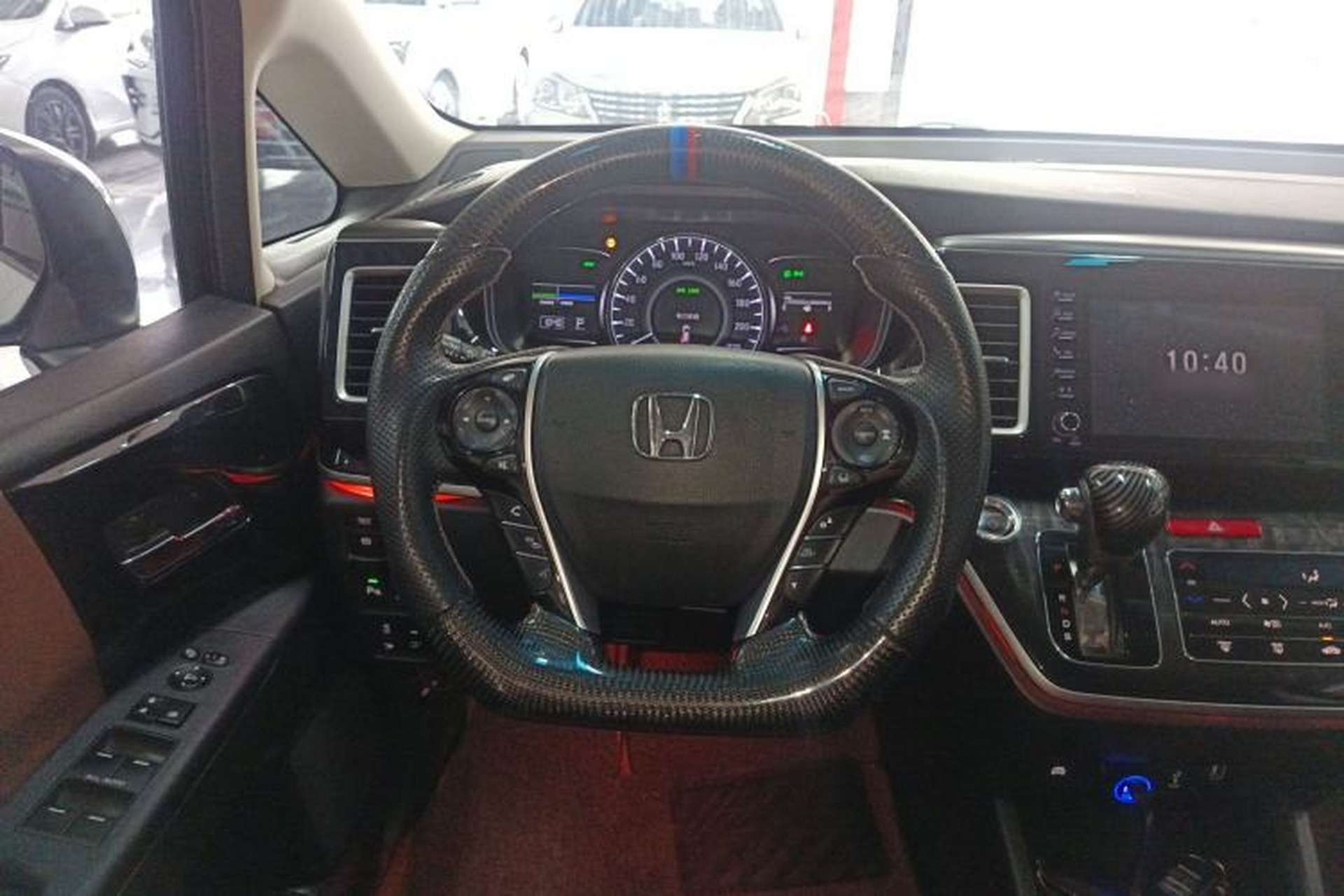 Used Honda Elysion 2019 2.0L Hybrid Supreme Edition Steering Wheel