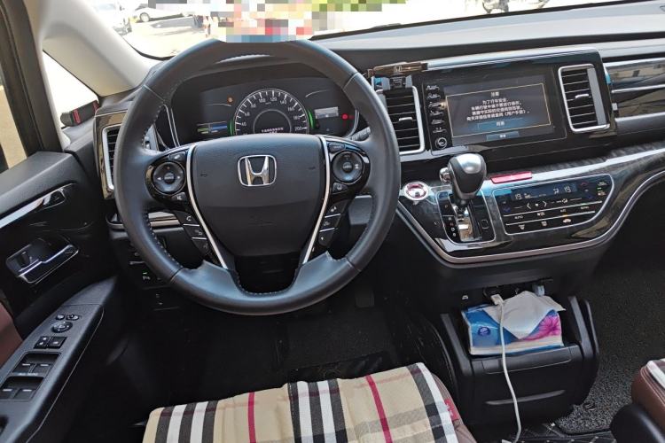Used Honda Elysion 2019 2.0L Hybrid Supreme Edition Steering Wheel
