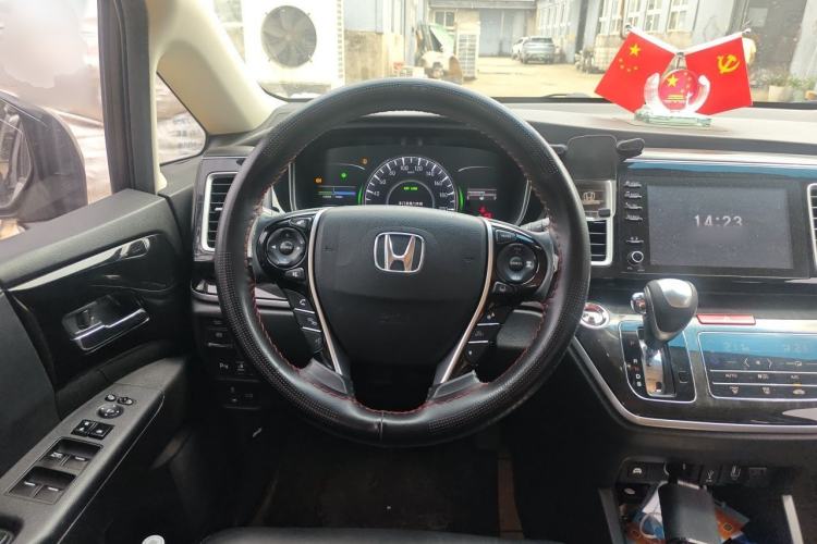 Used Honda Elysion 2019 2.0L Hybrid Luxury Edition Steering Wheel