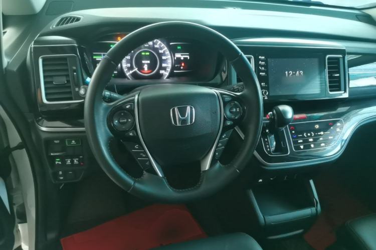 Used Honda Elysion 2019 2.0L Hybrid Luxury Edition Steering Wheel