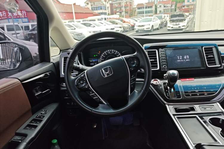 Used Honda Elysion 2019 2.0L Hybrid Supreme Edition Steering Wheel