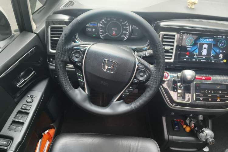 Used Honda Elysion 2019 2.0L Hybrid Supreme Edition Steering Wheel