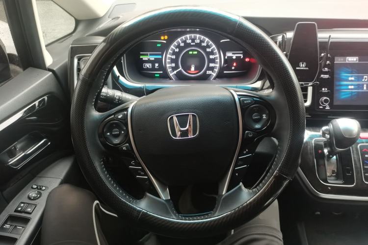 Used Honda Elysion 2019 2.0L Hybrid Luxury Edition Steering Wheel