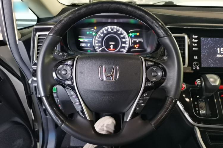 Used Honda Elysion 2019 2.0L Hybrid Luxury Edition Steering Wheel