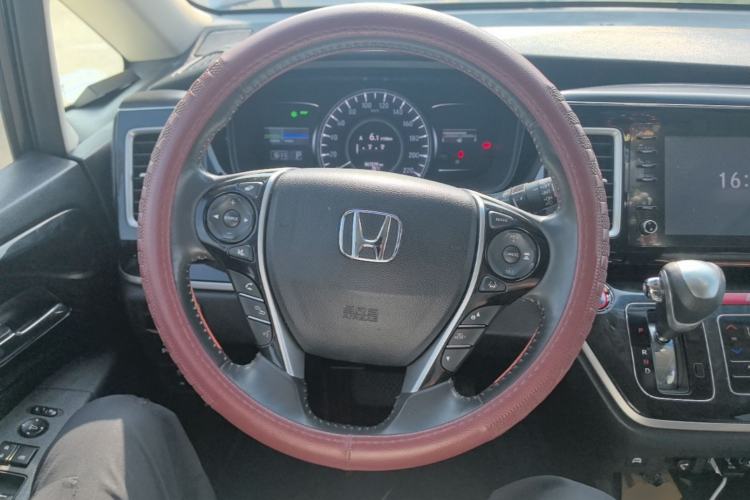 Used Honda Elysion 2019 2.0L Hybrid Comfort Edition Steering Wheel