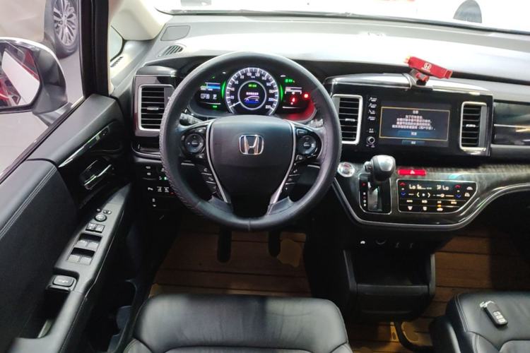 Used Honda Elysion 2019 2.0L Hybrid Luxury Edition Steering Wheel