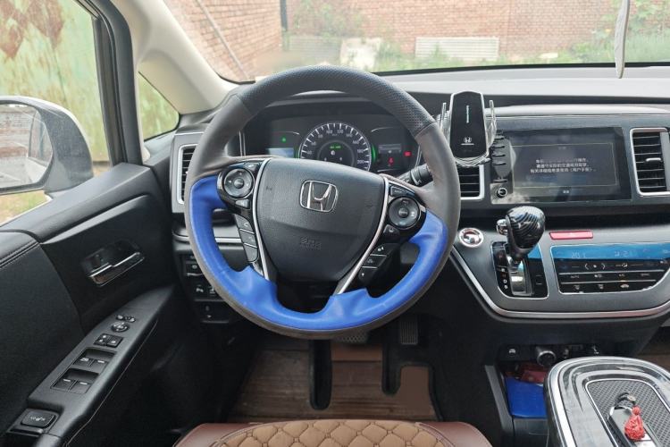 Used Honda Elysion 2019 2.0L Hybrid Luxury Edition Steering Wheel
