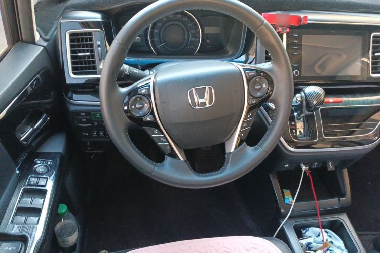 Used Honda Elysion 2019 2.0L Hybrid Luxury Edition Steering Wheel