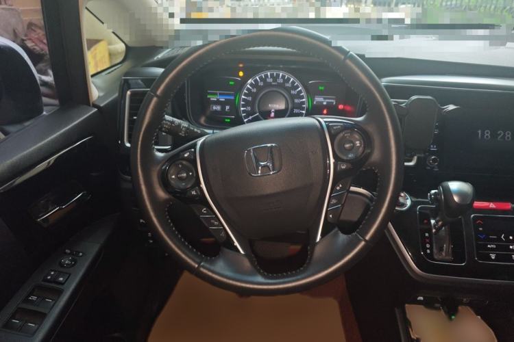 Used Honda Elysion 2019 2.0L Hybrid Luxury Edition Steering Wheel