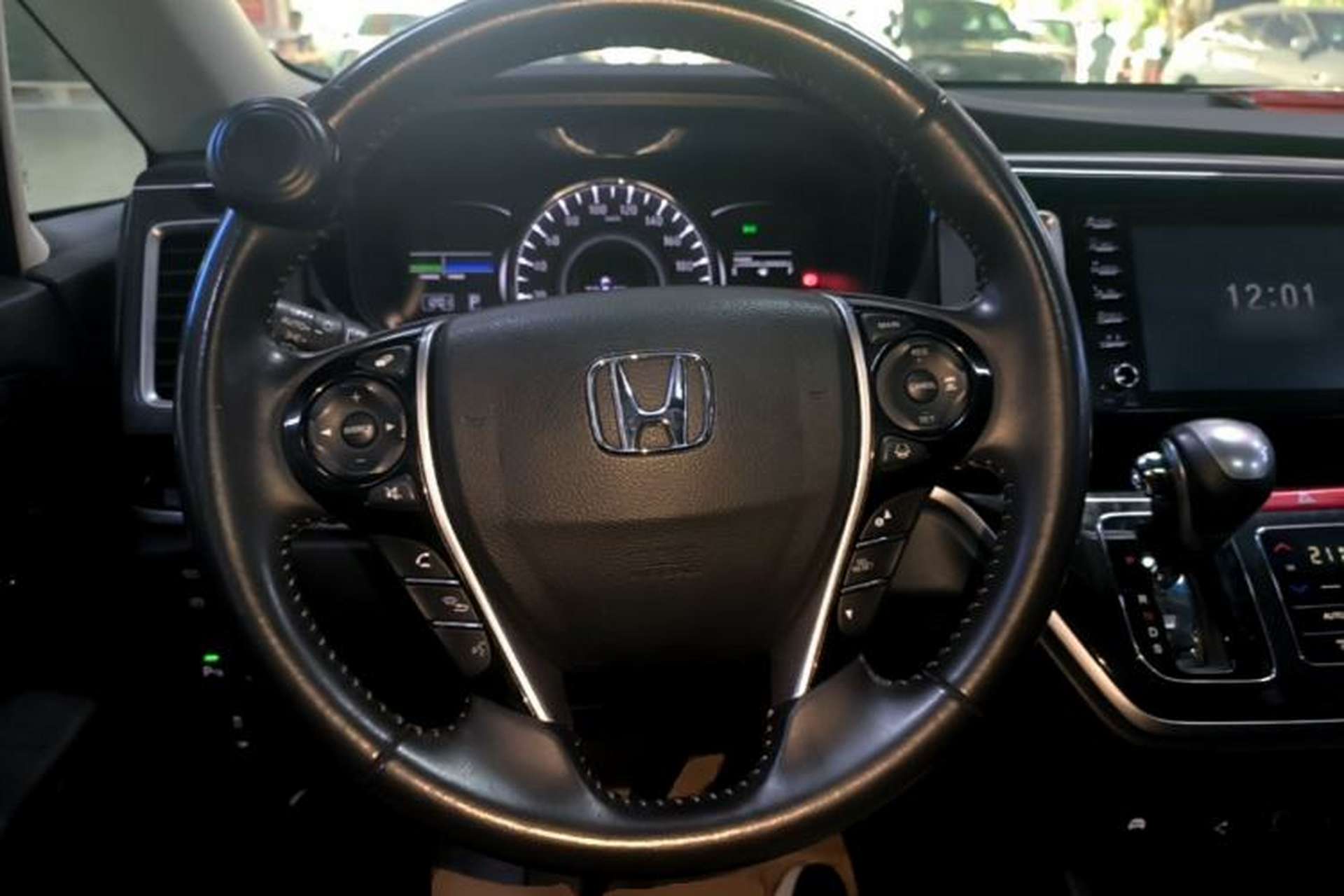 Used Honda Elysion 2019 2.0L Hybrid Supreme Edition Steering Wheel