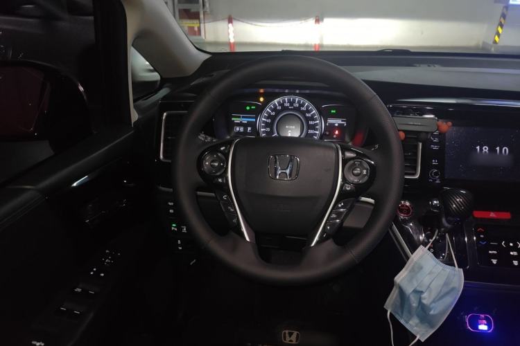 Used Honda Elysion 2019 2.0L Hybrid Luxury Edition Steering Wheel