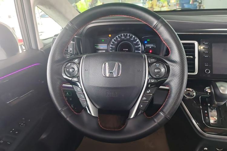 Used Honda Elysion 2019 2.0L Hybrid Luxury Edition Steering Wheel