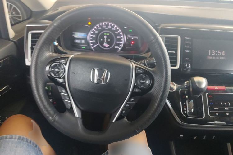 Used Honda Elysion 2019 2.0L Hybrid Luxury Edition Steering Wheel