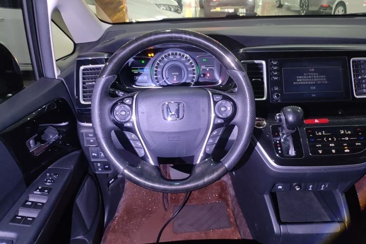 Used Honda Elysion 2019 2.0L Hybrid Comfort Edition Steering Wheel