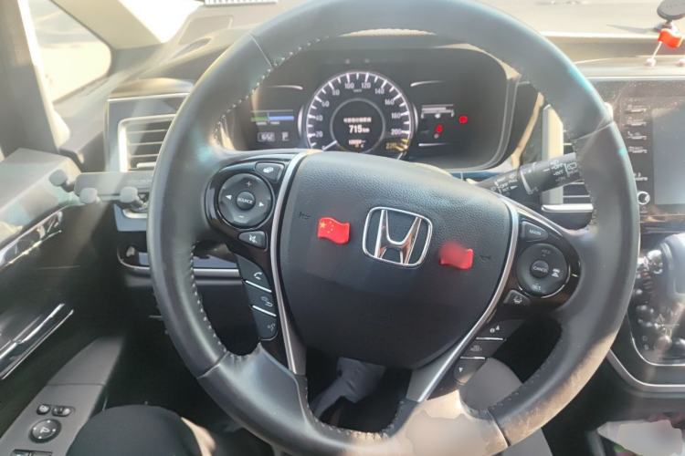 Used Honda Elysion 2019 2.0L Hybrid Luxury Edition Steering Wheel