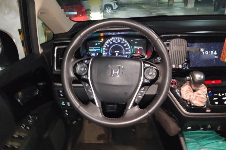 Used Honda Elysion 2019 2.0L Hybrid Luxury Edition Steering Wheel