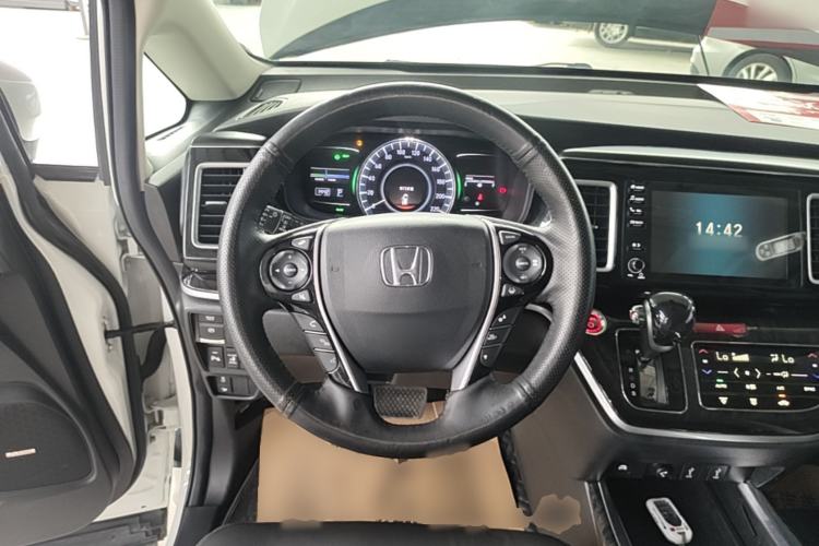 Used Honda Elysion 2019 2.0L Hybrid Comfort Edition Steering Wheel