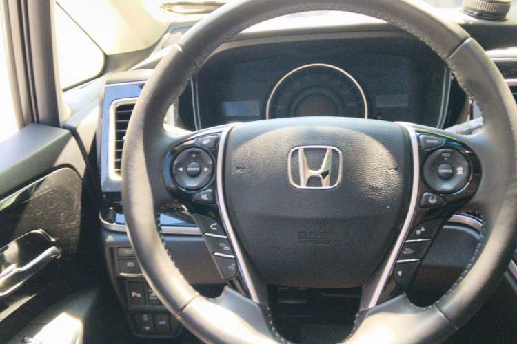 Used Honda Elysion 2019 2.0L Hybrid Luxury Edition Steering Wheel