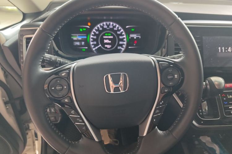 Used Honda Elysion 2019 2.0L Hybrid Luxury Edition Steering Wheel