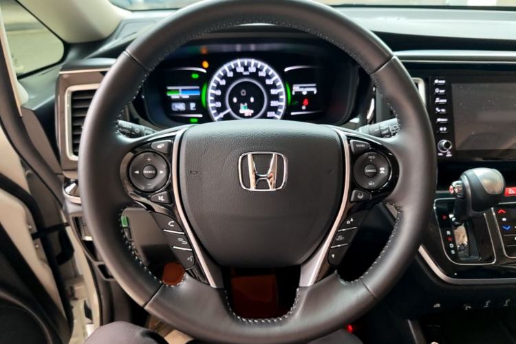 Used Honda Elysion 2019 2.0L Hybrid Supreme Edition Steering Wheel