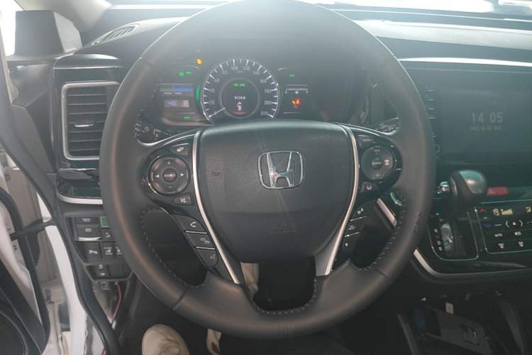 Used Honda Elysion 2019 2.0L Hybrid Luxury Edition Steering Wheel