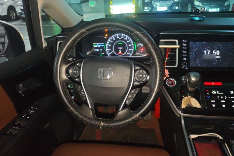 Used Honda Elysion 2019 2.0L Hybrid Supreme Edition Steering Wheel