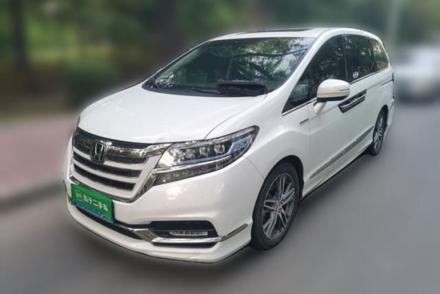 Ojetý Honda Elysion 2019 2.0L Hybrid Comfort Edition