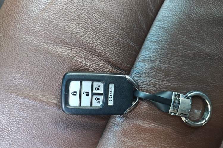 Used Honda Elysion 2019 2.0L Hybrid Supreme Edition Vehicle Key