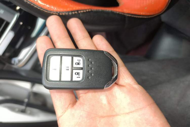 Used Honda Elysion 2019 2.0L Hybrid Luxury Edition Vehicle Key