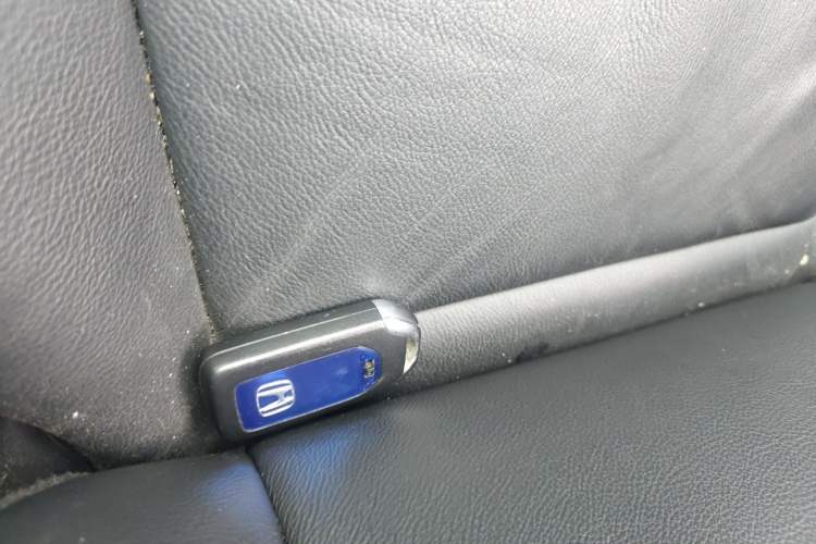 Used Honda Elysion 2019 2.0L Hybrid Luxury Edition Vehicle Key