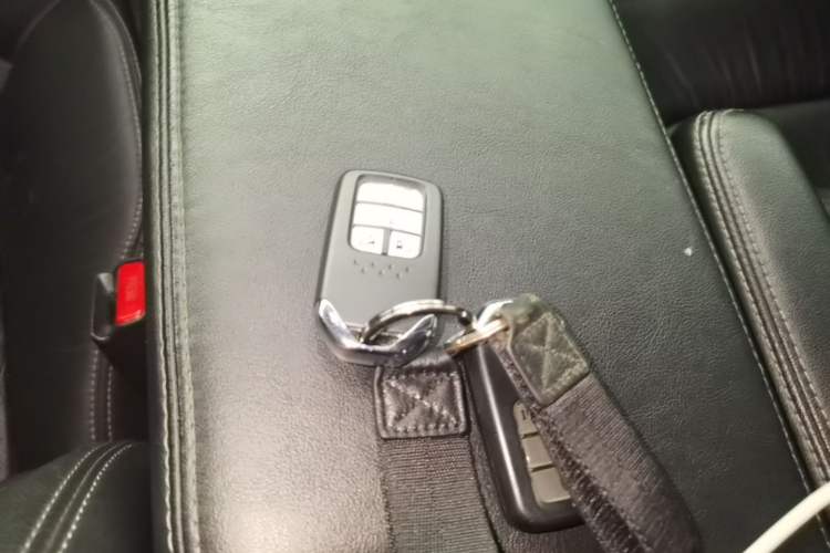 Used Honda Elysion 2019 2.0L Hybrid Luxury Edition Vehicle Key