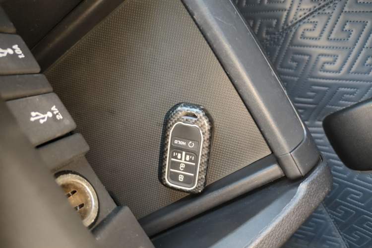 Used Honda Elysion 2019 2.0L Hybrid Supreme Edition Vehicle Key
