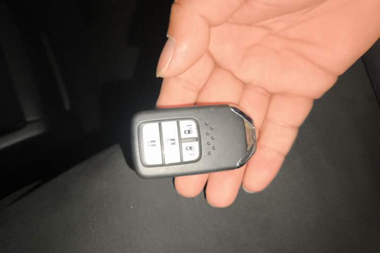 Used Honda Elysion 2019 2.0L Hybrid Luxury Edition Vehicle Key
