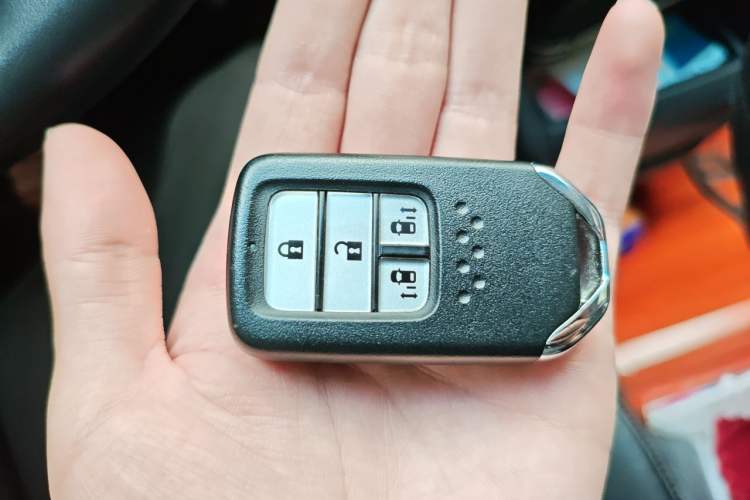 Used Honda Elysion 2019 2.0L Hybrid Luxury Edition Vehicle Key