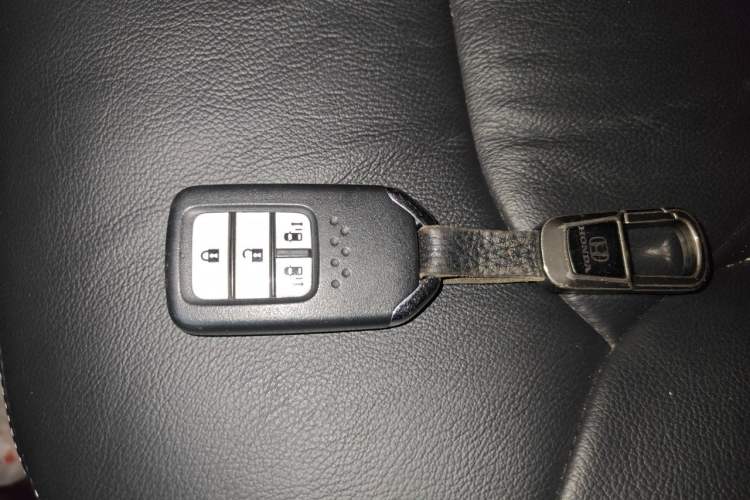 Used Honda Elysion 2019 2.0L Hybrid Luxury Edition Vehicle Key