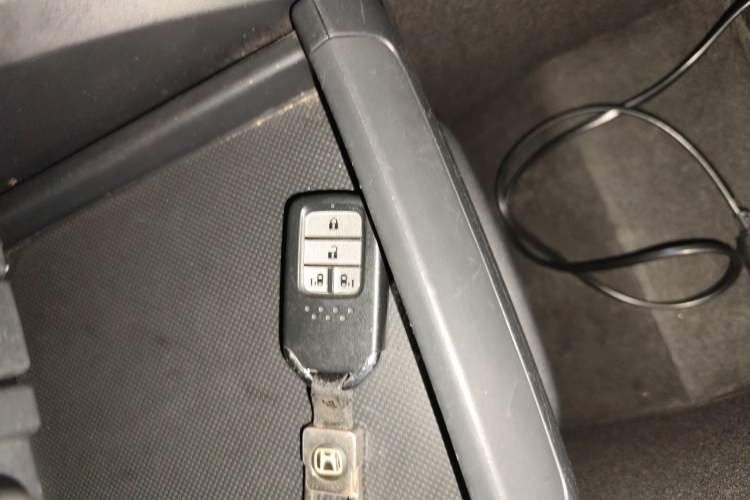 Used Honda Elysion 2019 2.0L Hybrid Luxury Edition Vehicle Key