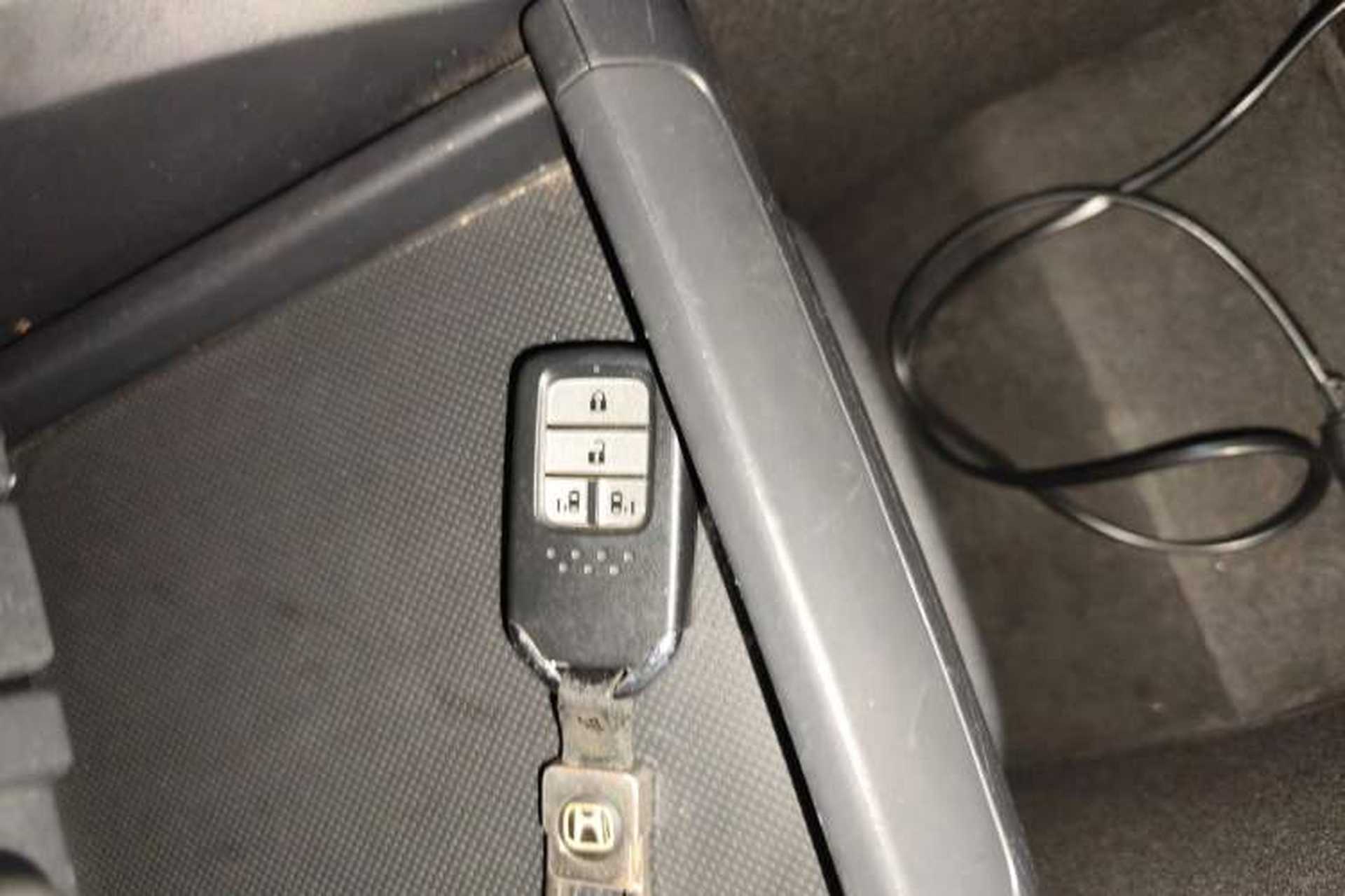 Used Honda Elysion 2019 2.0L Hybrid Luxury Edition Vehicle Key