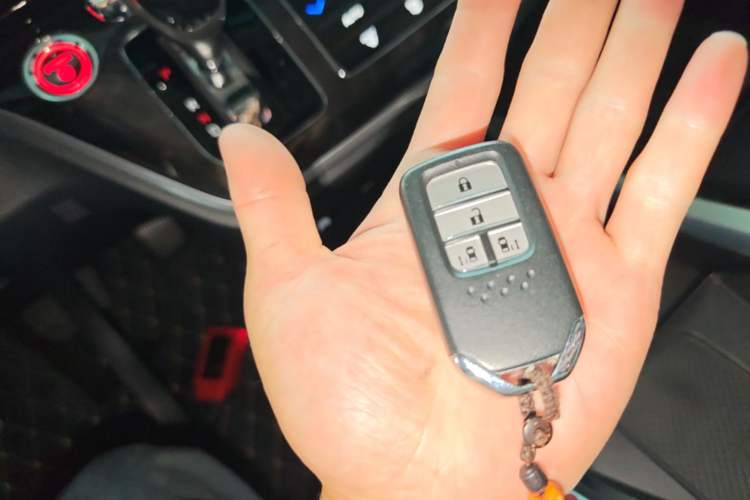 Used Honda Elysion 2019 2.0L Hybrid Luxury Edition Vehicle Key