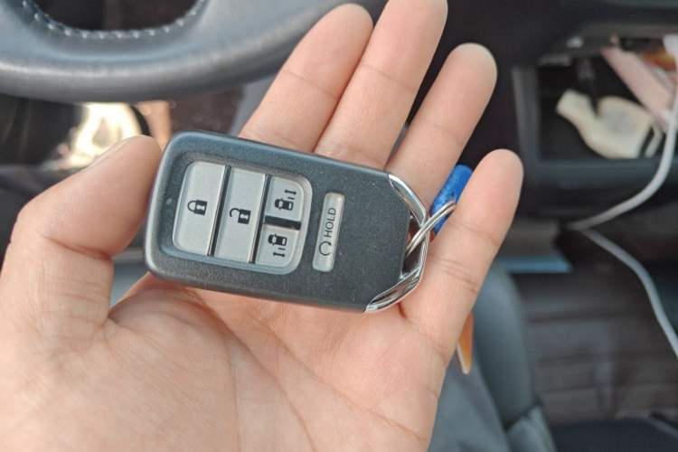 Used Honda Elysion 2019 2.0L Hybrid Supreme Edition Vehicle Key