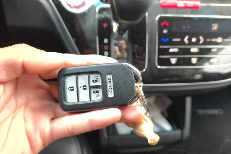Used Honda Elysion 2019 2.0L Hybrid Supreme Edition Vehicle Key