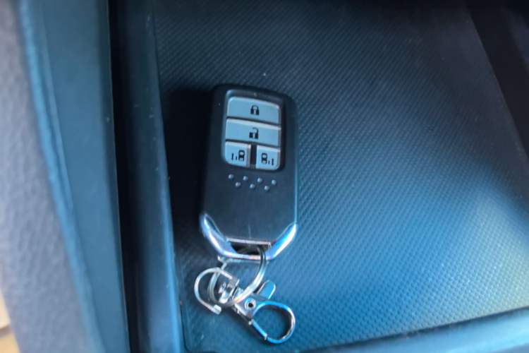 Used Honda Elysion 2019 2.0L Hybrid Luxury Edition Vehicle Key
