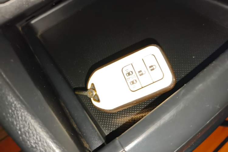 Used Honda Elysion 2019 2.0L Hybrid Luxury Edition Vehicle Key