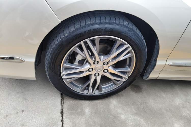 Used Honda Elysion 2019 2.0L Hybrid Luxury Edition Exterior 4