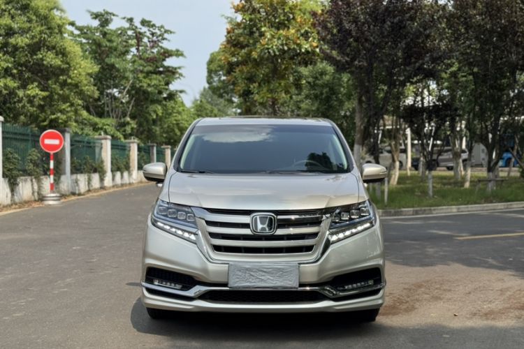 Used Honda Elysion 2019 2.0L Hybrid Luxury Edition Exterior 4