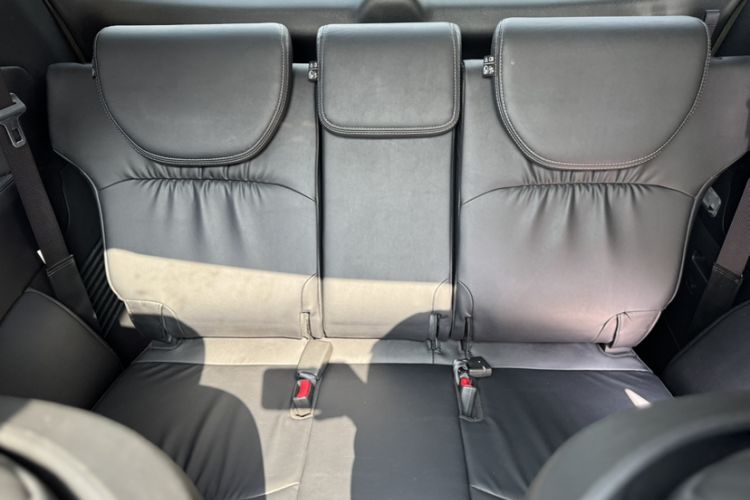 Used Honda Elysion 2019 2.0L Hybrid Luxury Edition Interior 8