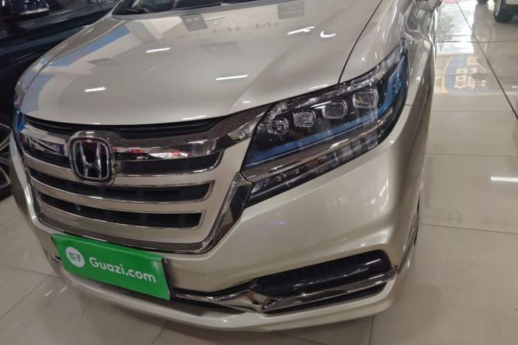 Used Honda Elysion 2019 2.0L Hybrid Luxury Edition Left Front Headlight