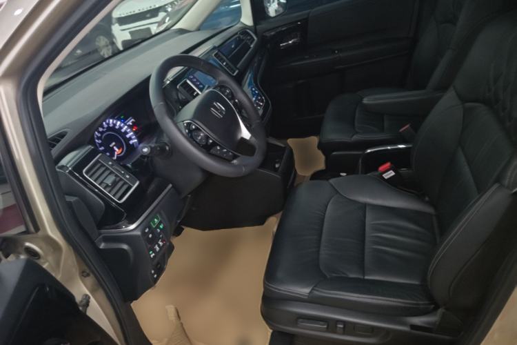 Used Honda Elysion 2019 2.0L Hybrid Luxury Edition Left Front Seat