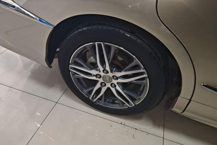 Used Honda Elysion 2019 2.0L Hybrid Luxury Edition Right Rear Wheel Hub