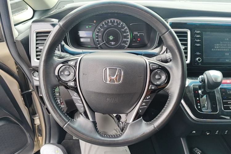 Used Honda Elysion 2019 2.0L Hybrid Luxury Edition Steering Wheel