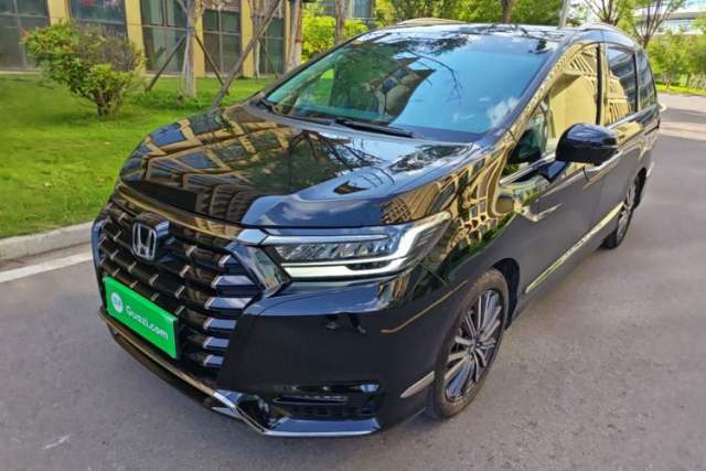 Used Honda Elysion 2022 2.0L eHEV Luxury Edition